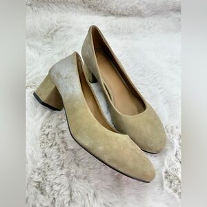 NWT Anthropologie Jasper & Jeera Suede Appliqué Pumps Tan gold size 8